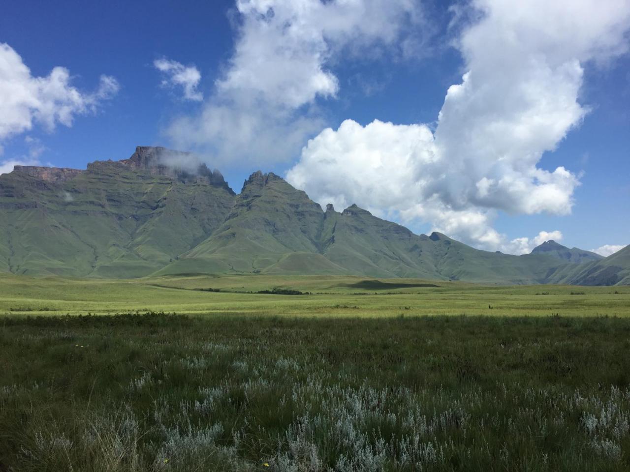 Drakensberg Inkosana Lodge Champagne Valley Exteriér fotografie
